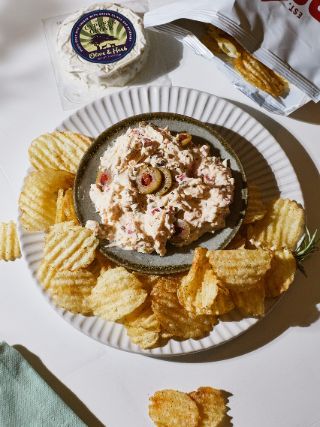 cypress-grove-recipes-olive-herb-pimento-dip
